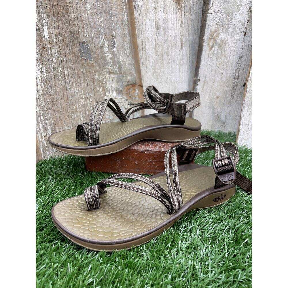 Chaco Fantasia Brown Toe Loop Outdoor Sandal Women's 11